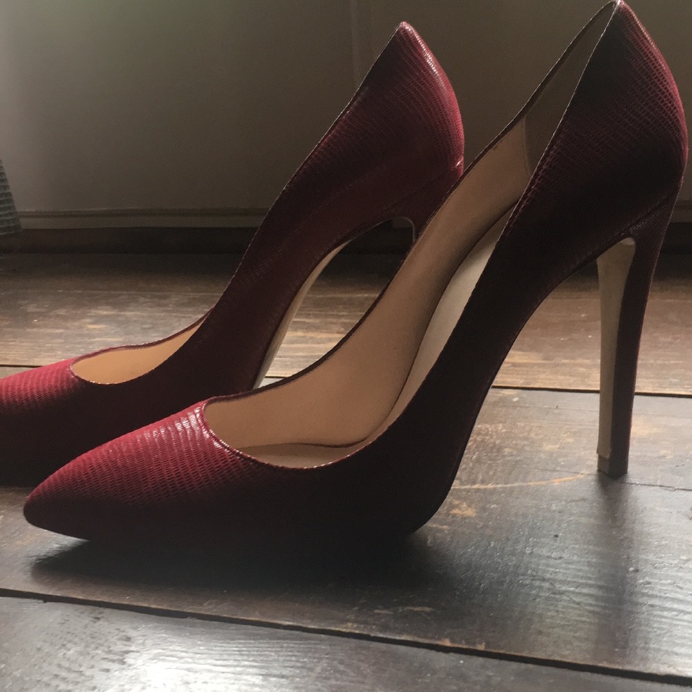 Giorgio Armani genuine red snake skin heels 9